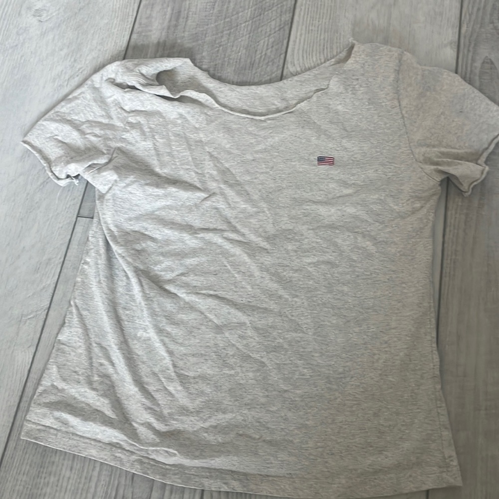 Brandy Melville tee shirt